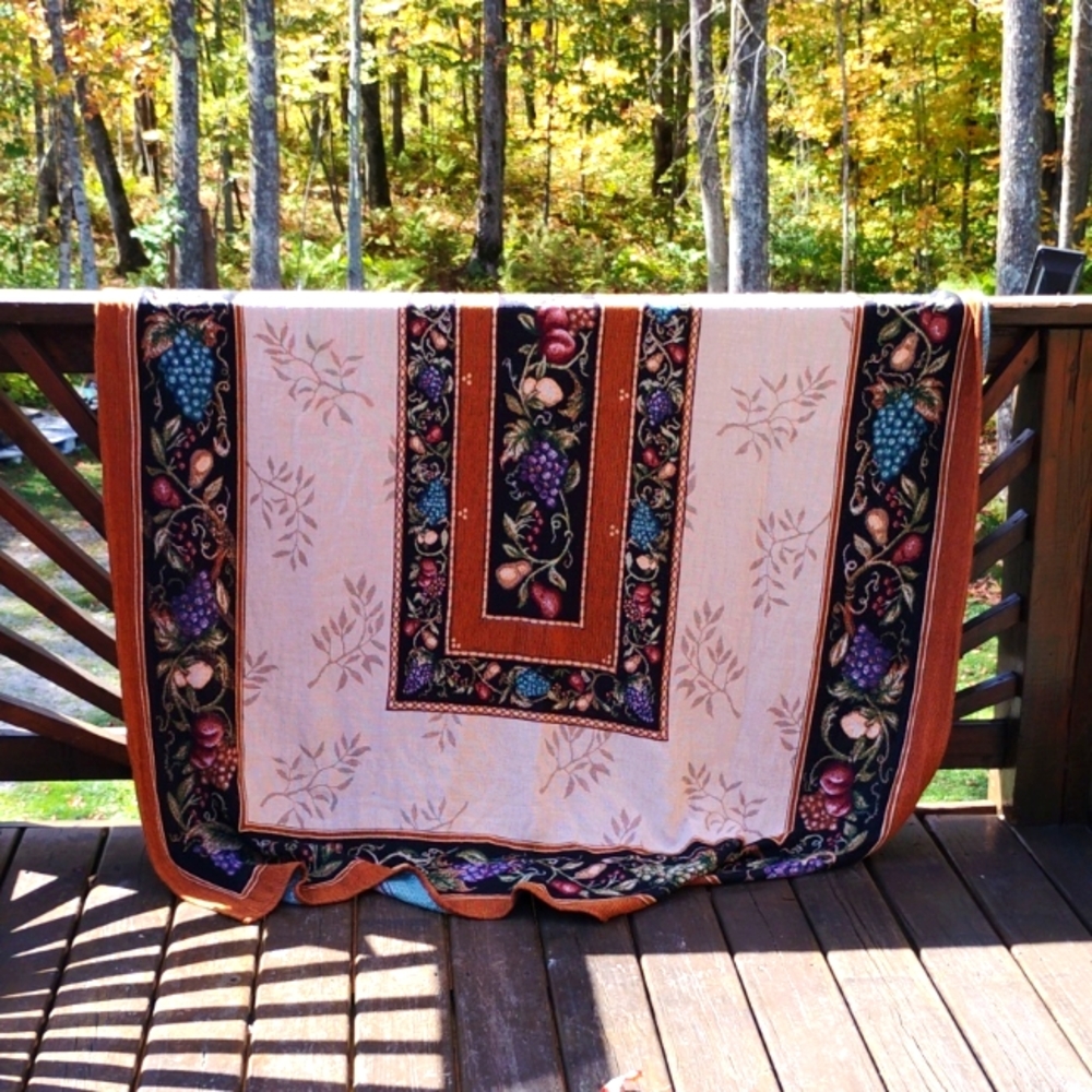 🍇  TableCloth Tapestry Blanket  Wall Hanging EPLVC  60" X 82"